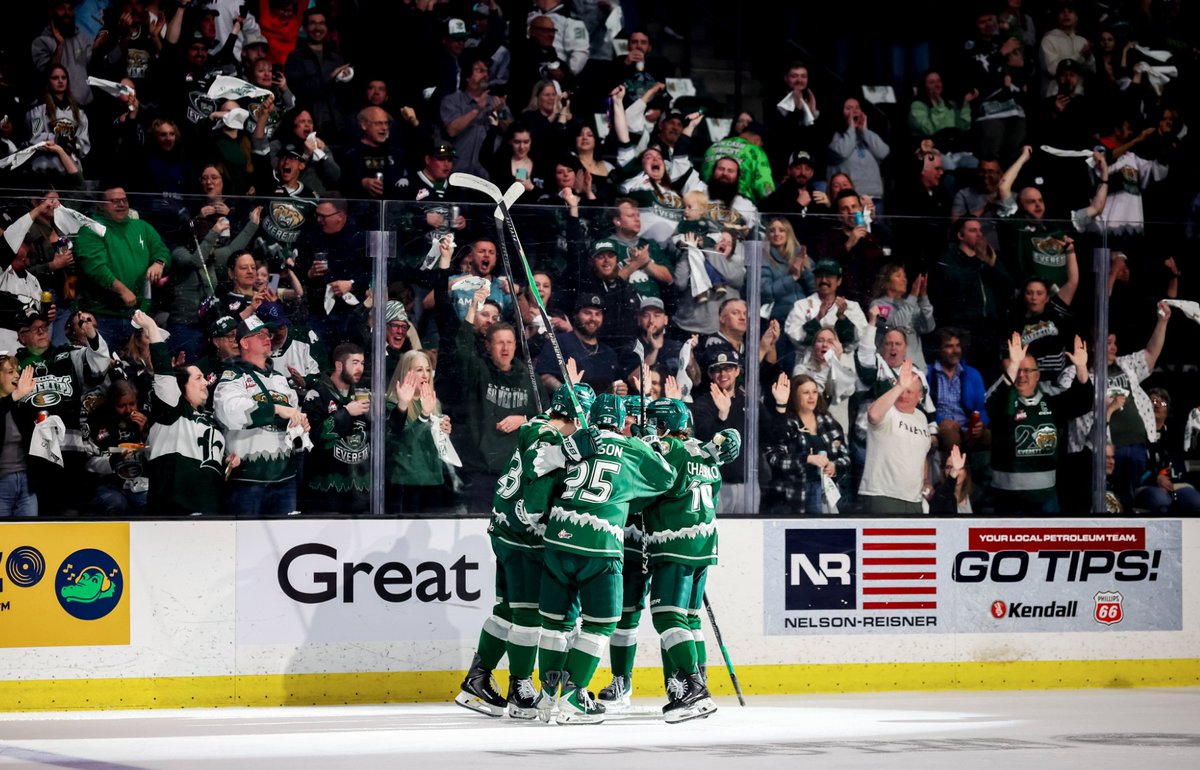 TheTipsJar's tweet photo. Relive all the action of Saturday's WHL Championship game with this extensive and detailed game recap - FREE for everyone.  Click the link below:

https://t.co/iF0aqyyM8H

#WHLChampionship #NHLDraft #Hockey #TSN #EverettSilvertips #PrinceAlbertRaiders #WHL https://t.co/PswxOVoAyr