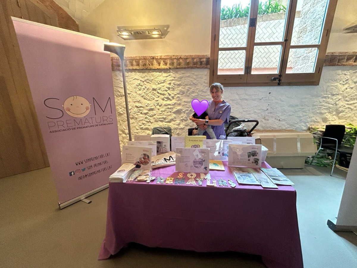 SomPrematurs's tweet photo. 💜 Reunió Anual @SCPed 💜

8 de maig, vam donar a conèixer els projectes que impulsem per acompanyar famílies de nadons prematurs i avançar cap a una neonatologia més humana.

Gràcies per la invitació i a les voluntàries Elisabeth Barrera i Laura Pueyo per fer-ho possible 🤍 https://t.co/MqsRtJasrO