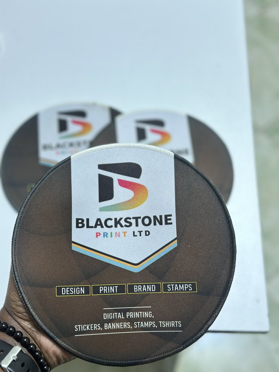 Blackstoneke's tweet photo. Your mouse deserves better π₯
We design and make custom mouse pads that actually pop.
β
Custom designs
β
High-quality finish
β
Smooth precision
Call/WhatsApp
π: 0119132627
π§: Info@blackstoneprint.co.ke
#CustomMousePads #Printing #Design https://t.co/GYNKdDhDB0