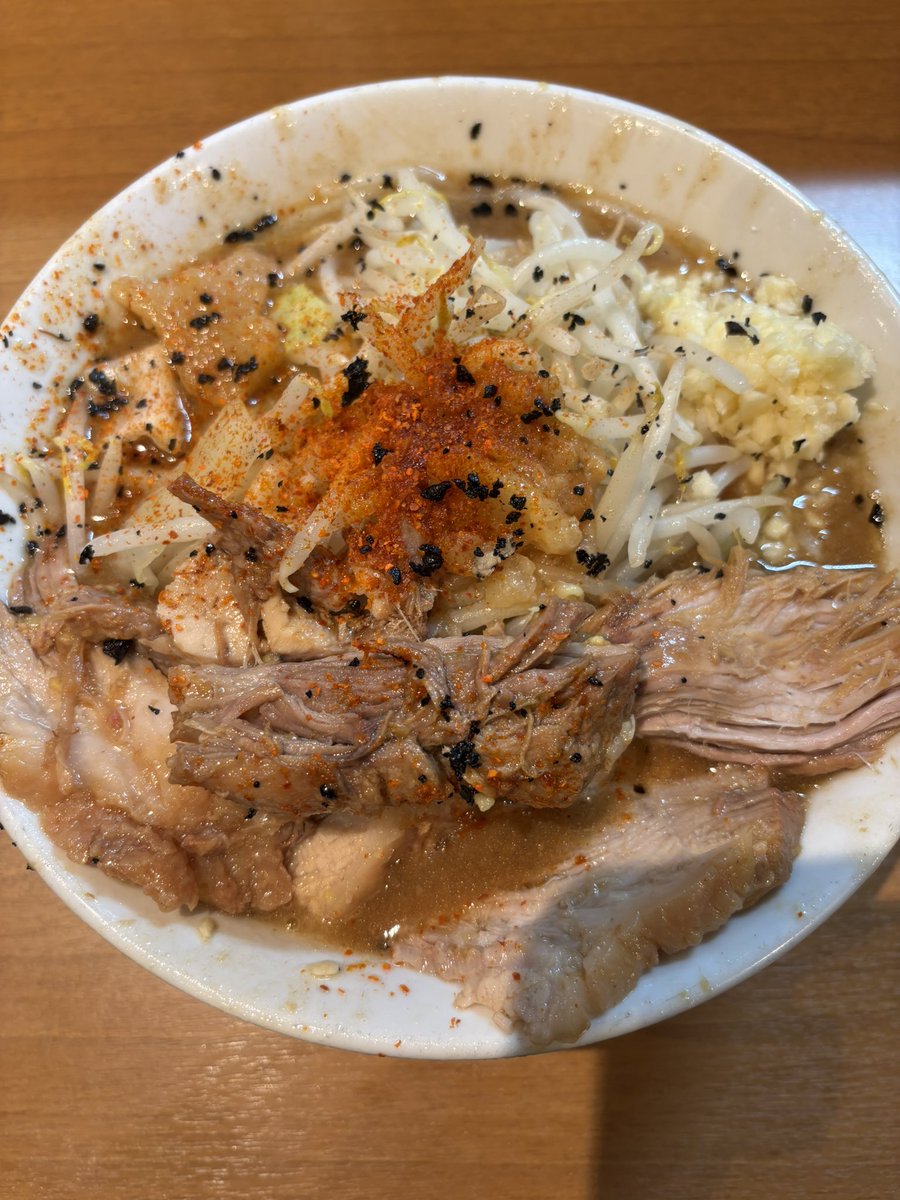 敷 tweet media