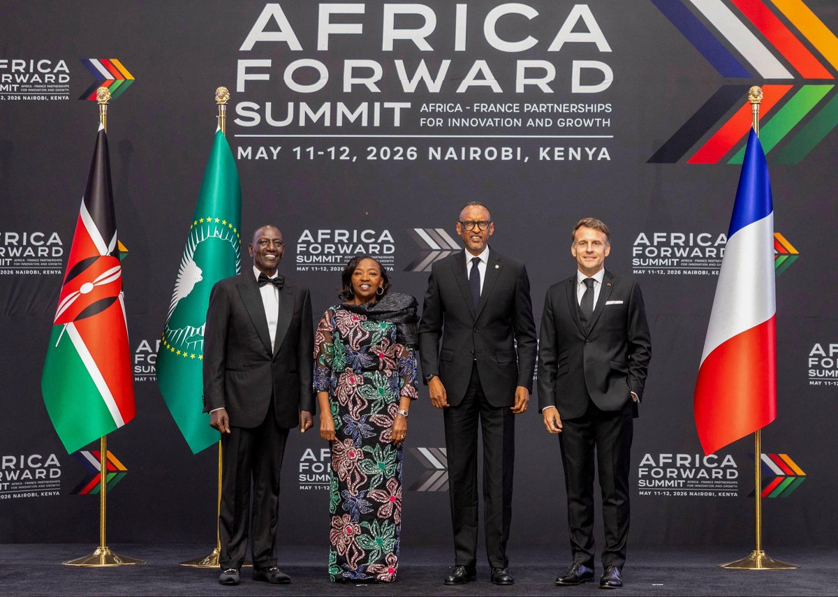 Kenya West tweet media