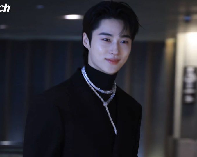 결 tweet media