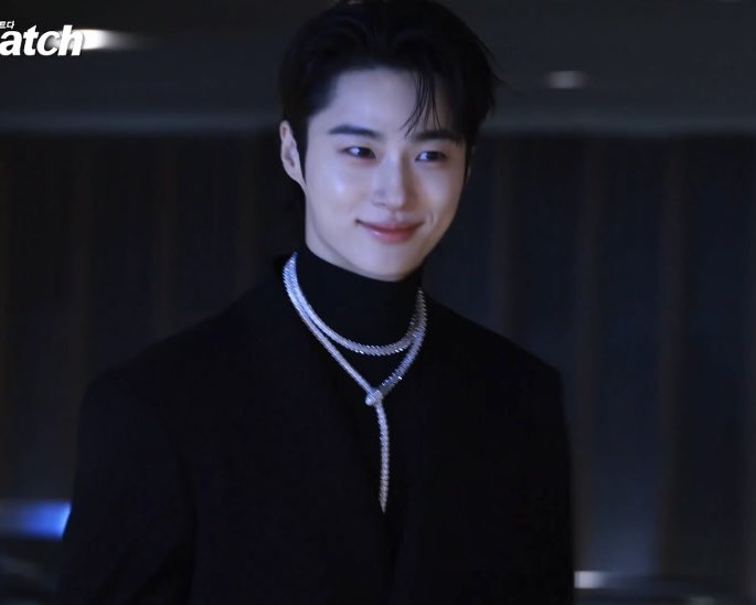 결 tweet media
