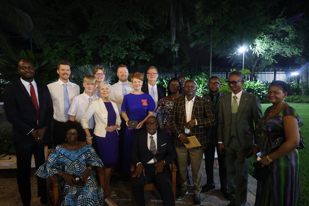 UK in DRC tweet media