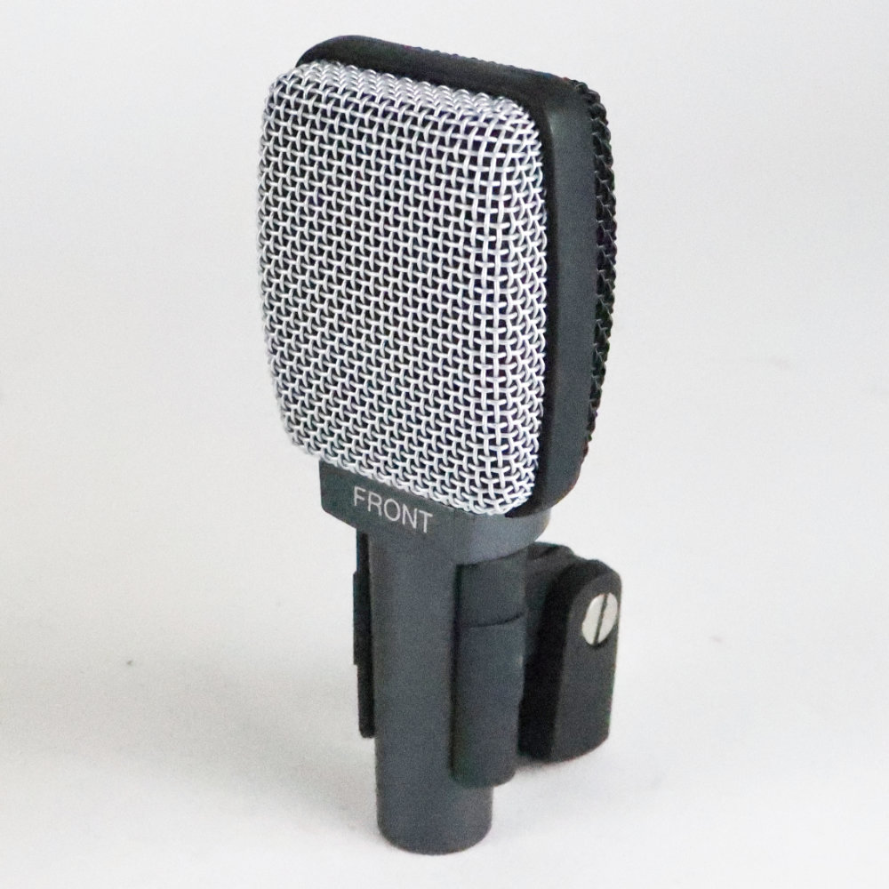 中古入荷🎸】ダイナミックマイク SENNHEISER e609 ✓ 状態：スレ傷あり