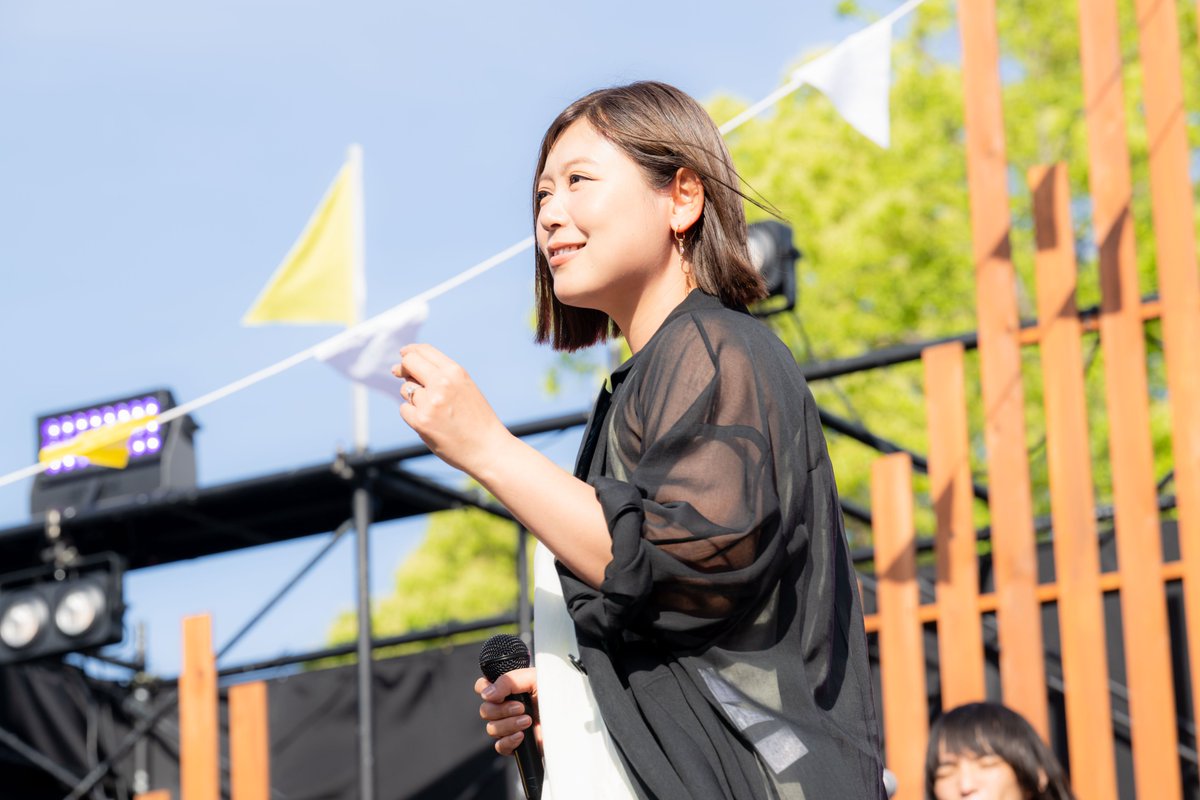 osaka_kitena's tweet photo. ⠔⋰
絢香さん、おかえりなさい♪
⠢⋱

中之島 RIVER LIVE 第2部では、
今年デビュー20周年を迎えた大阪出身
絢香さんのスペシャルライブが開催🎤✨

圧巻の歌声が会場を包み込み、
対岸まで鳴り響いた大きな拍手👏

バラの見頃を迎えた中之島公園は、
素敵な音色と笑顔で溢れた1日となりました🎼🌹

#大阪来てな