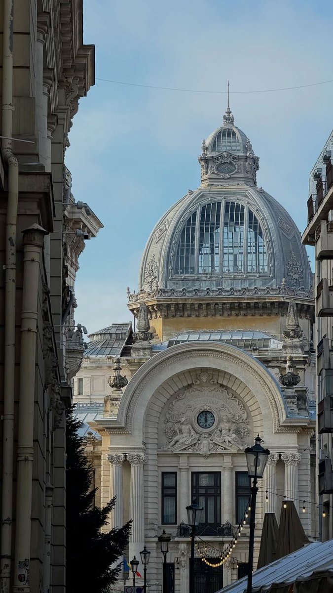 carraccedo's tweet photo. Buna ziua Bucharest! https://t.co/EpR9PlNQW7