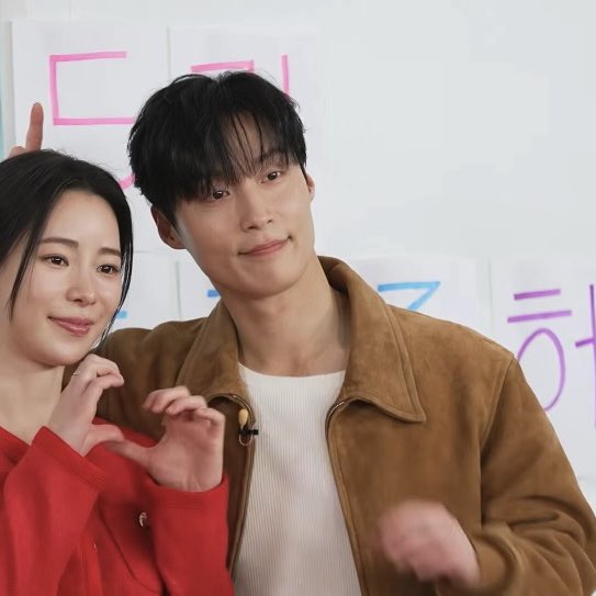 준 tweet media