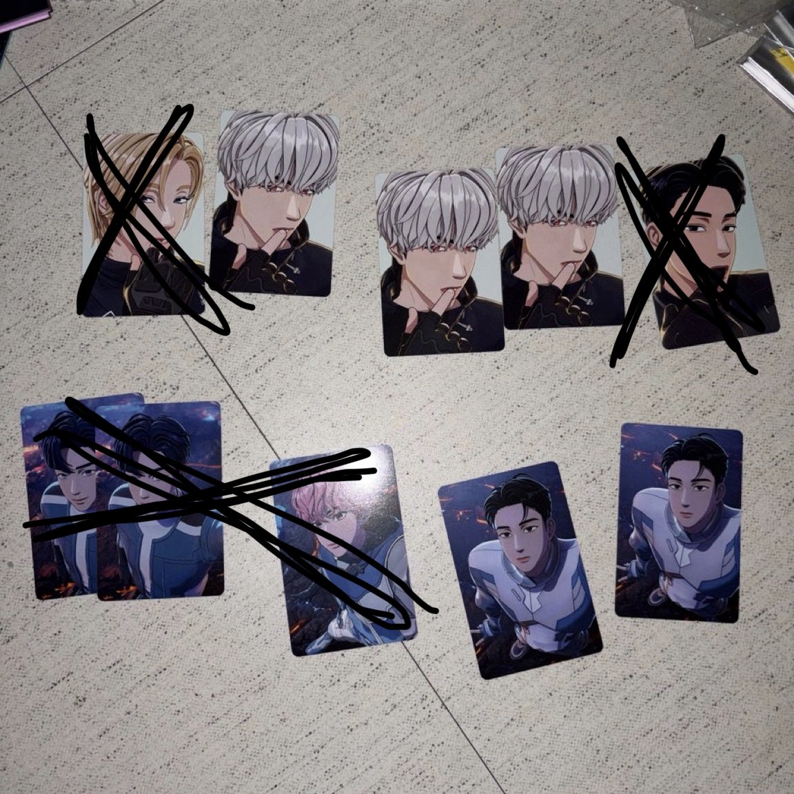 d_ddy_o's tweet photo. 플레이브 헬로82 미공포 포토카드 교환 구해요 

저 :
바이트) 은호  -> 예준,밤비  
❤️-> 💙💗

룩업) 하민-> 노아
🖤 -> 💜

디엠이나 멘션 주세요!! 디엠 잘 안떠서 멘션이 빠릅미당 https://t.co/1sgysP05gn