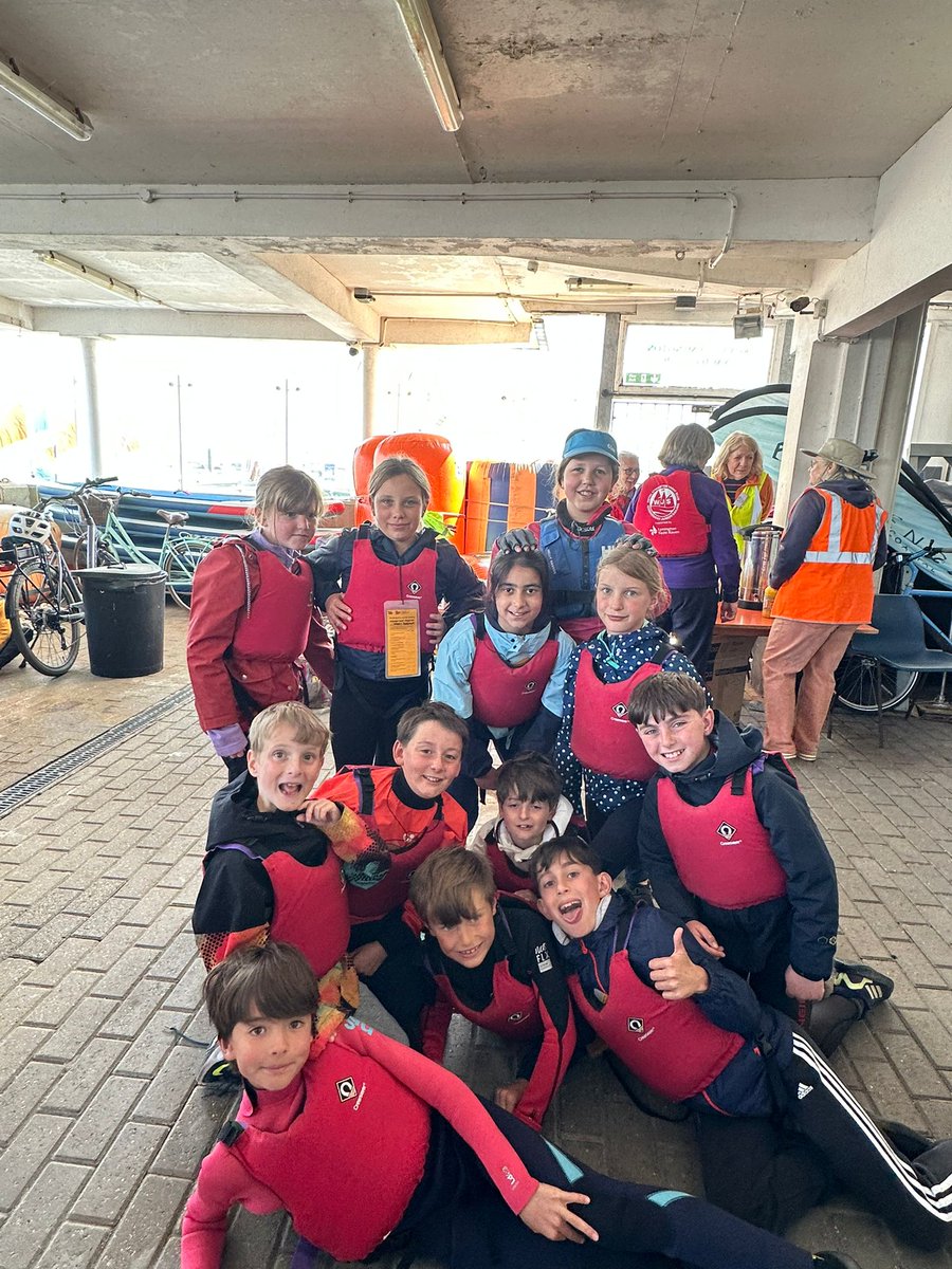 DurlstonSports's tweet photo. Our children were excited to start their #sailing lessons at Royal Lymington Yacht Club. The training &amp; coaching provided will give our pupils the opportunity to work towards the RYA Youth Level 1-2.
#sailing #durlstonsailing #sailinglessons https://t.co/dqgnOcC0oj
