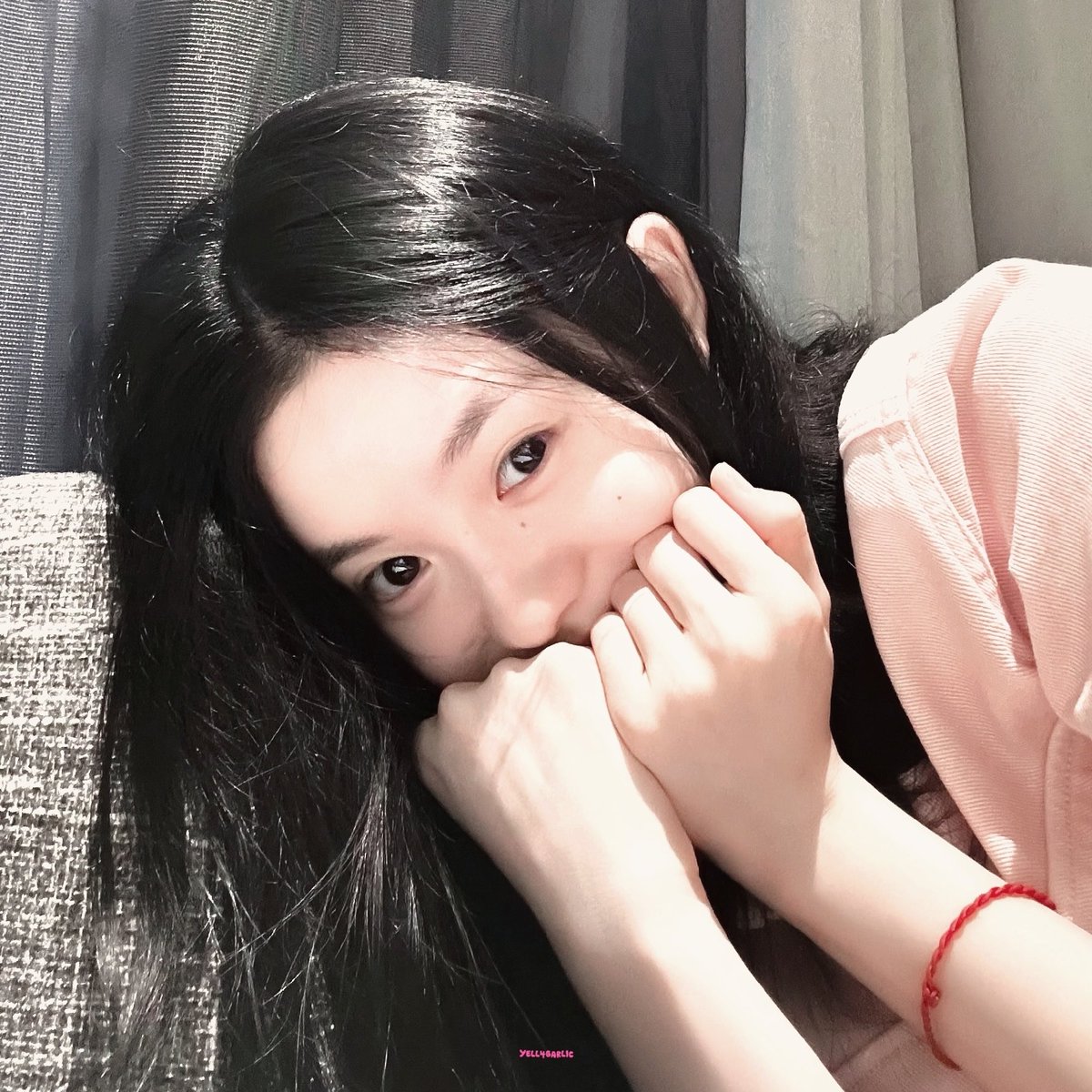 srxone_'s tweet photo. 취향의 류호존 셀카 https://t.co/E4S6fBCsg1