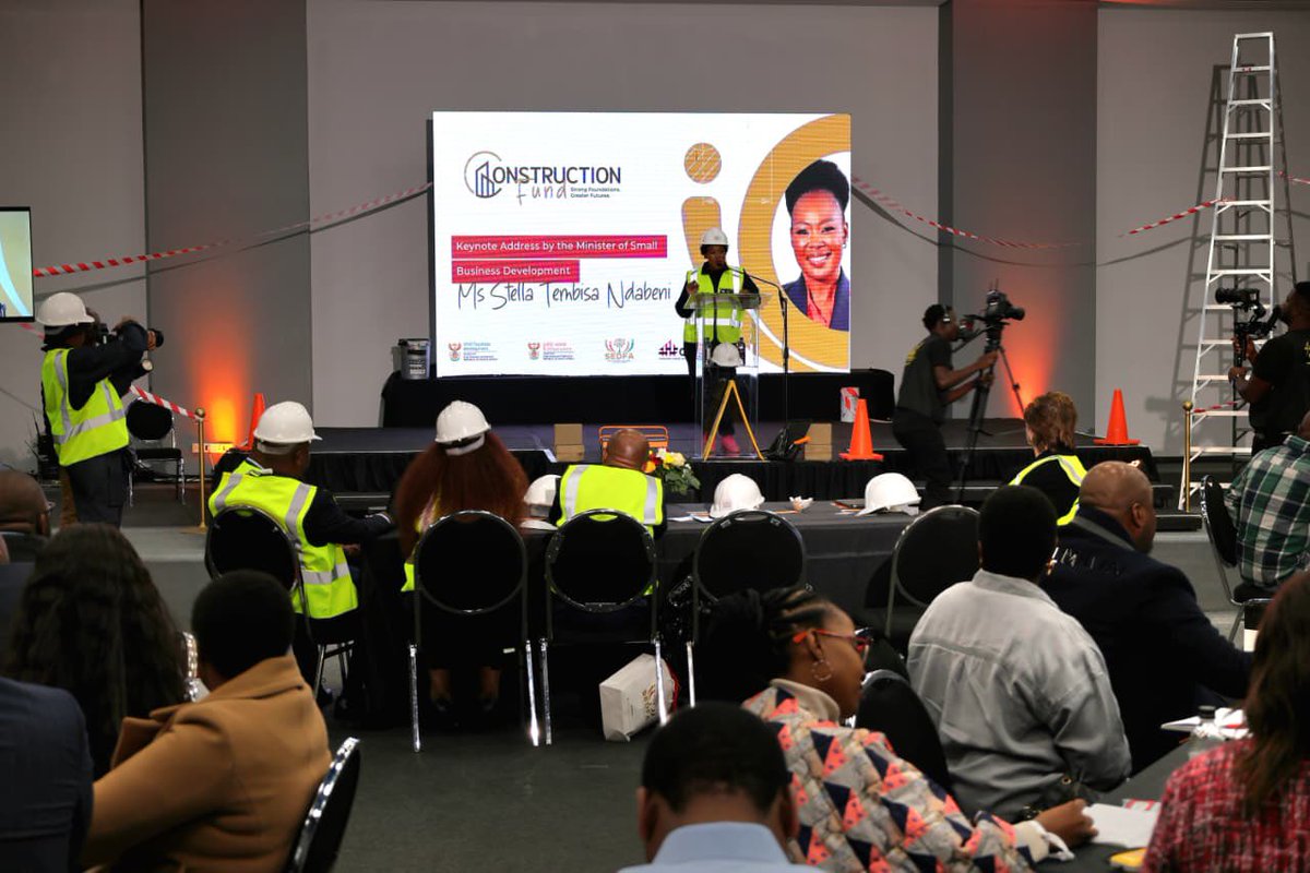 Stellarated's tweet photo. Today, we officially launched the #SEDFAConstructionFund, a R300 million initiative aimed at supporting qualifying construction MSMEs, particularly emerging CIDB-registered contractors.

#SEDFAConstructionFund
#SEDFASupportsMSMEs https://t.co/THb4mA2FwU