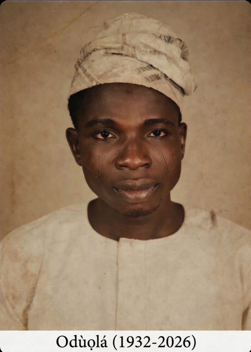 Adisa_Alaago's tweet photo. Two days ago, when I posted about some of the young men who founded Oroki Social Club in 1963, there were two surviving members in the group photo: Prince Dejọ Babalọla and Prince Adeleke Oduọla.

Sadly, Adeleke Oduọla left this world the following day to   keep a date with his ancestors. 

He was born on November 25, 1932, to the family of Adebola Ibiloye and Oyenihun Apekẹ.

May his soul rest in peace.