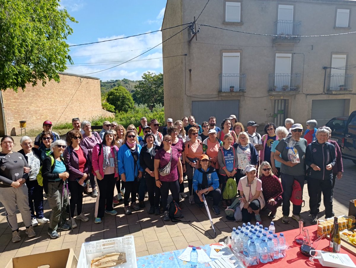 CentreCEG's tweet photo. 💜 Aquest passat diumenge es va celebrar la Caminada de la Fibromiàlgia a 🚶‍♀️🚶‍♂️

Gràcies a la col·laboració de tothom, es va aconseguir una recaptació de 290€ 💰💜

Moltes gràcies a totes les persones que hi vau participar i col·laborar ❤️✨ https://t.co/gkQ4PAhHaq