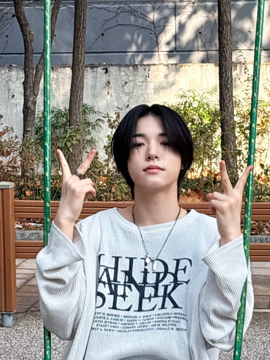 โ sena (shift pagi) tweet media