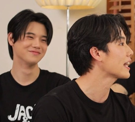 'Mickey'( พันตรีแข่วกุด เพียรวาณิชย์) tweet media