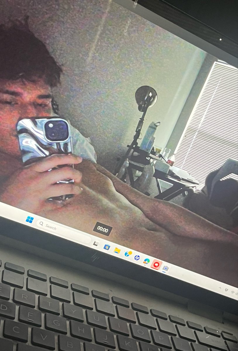 bry tweet media
