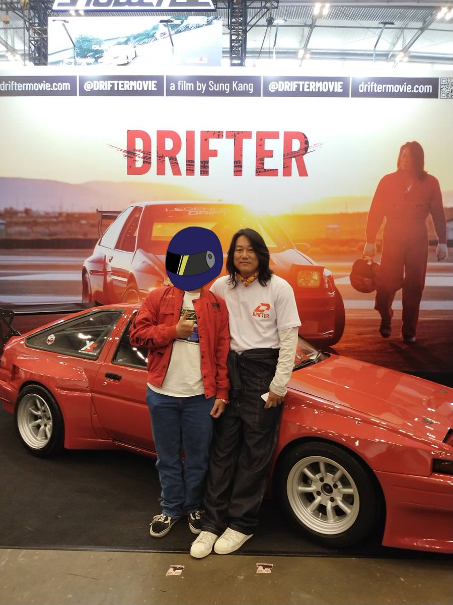 DamnFuu's tweet photo. Had the pleasure to meet the man himself

It's good to take a photo together with Sung Kang for his upcoming movie https://t.co/x4K0f0ikhf