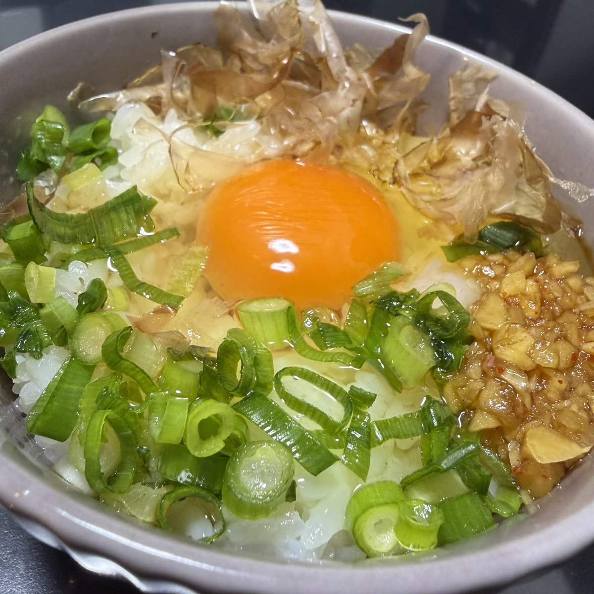 abe_tsuyoshi's tweet photo. @budoukahonten アレンジその4
卵かけご飯 https://t.co/Ftvq2v1OIo