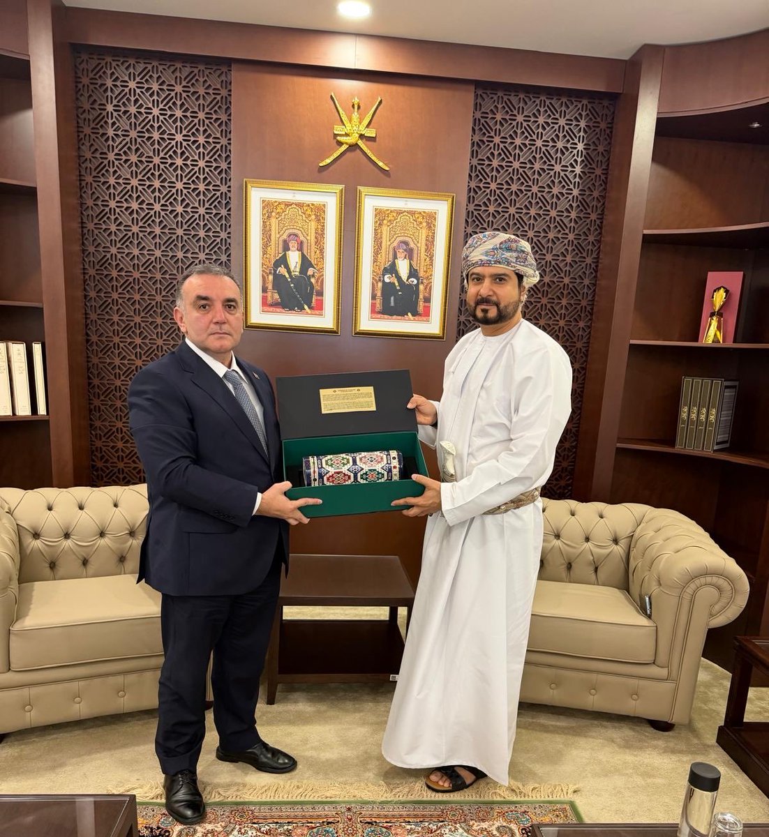 AzEmbassyOman tweet picture