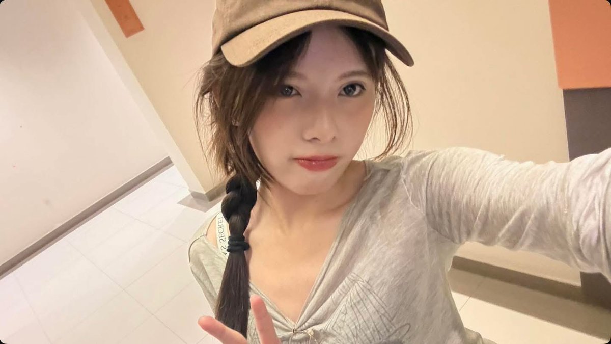 かな tweet media