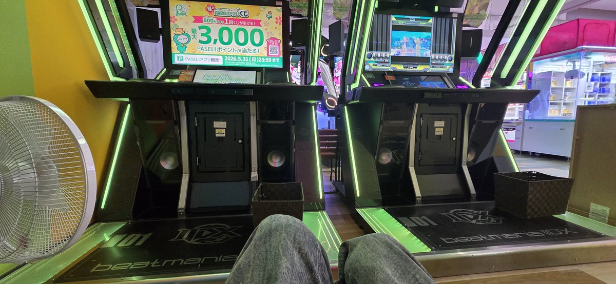 カラキ tweet media