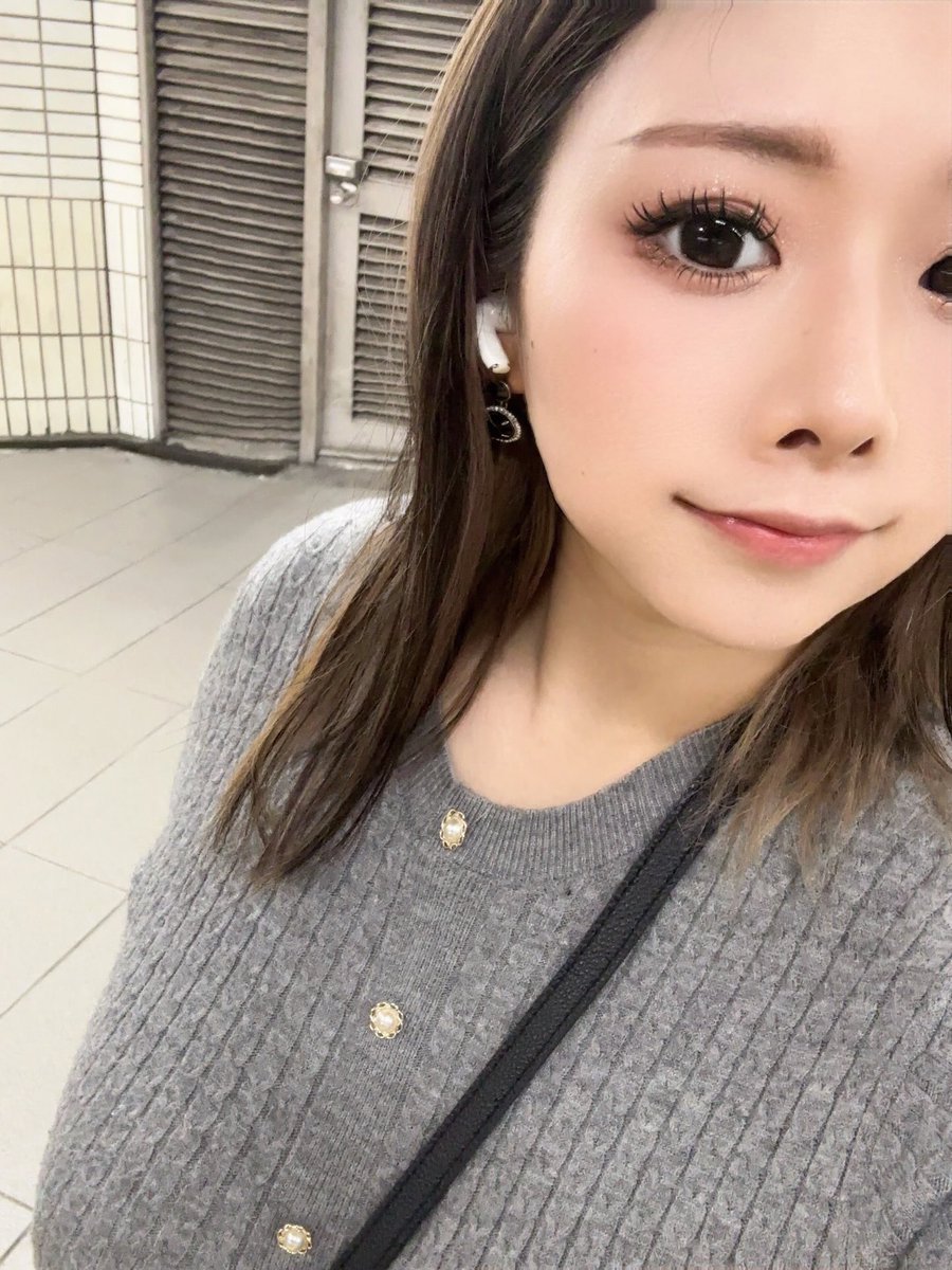 あやかページ あやか♡ (@nobura_ayaka) / Posts / X