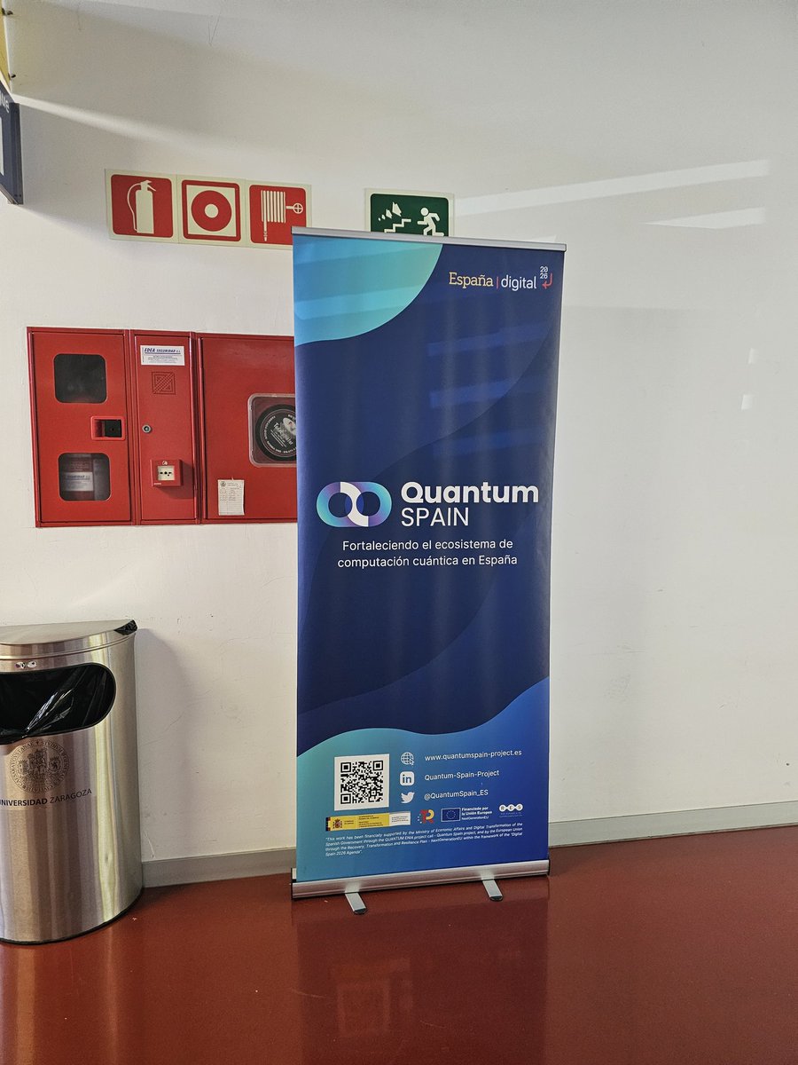 adhfwn's tweet photo. Wrapped up my first day yesterday at the Institute for Biocomputation and Physics of Complex Systems in Zaragoza.

Applied/Theoretical physicists outnumbered everyone else 8:2. Having fun so far.

//Some of my favourite slides from the session. More on application/algos today https://t.co/dQW9BgywTM