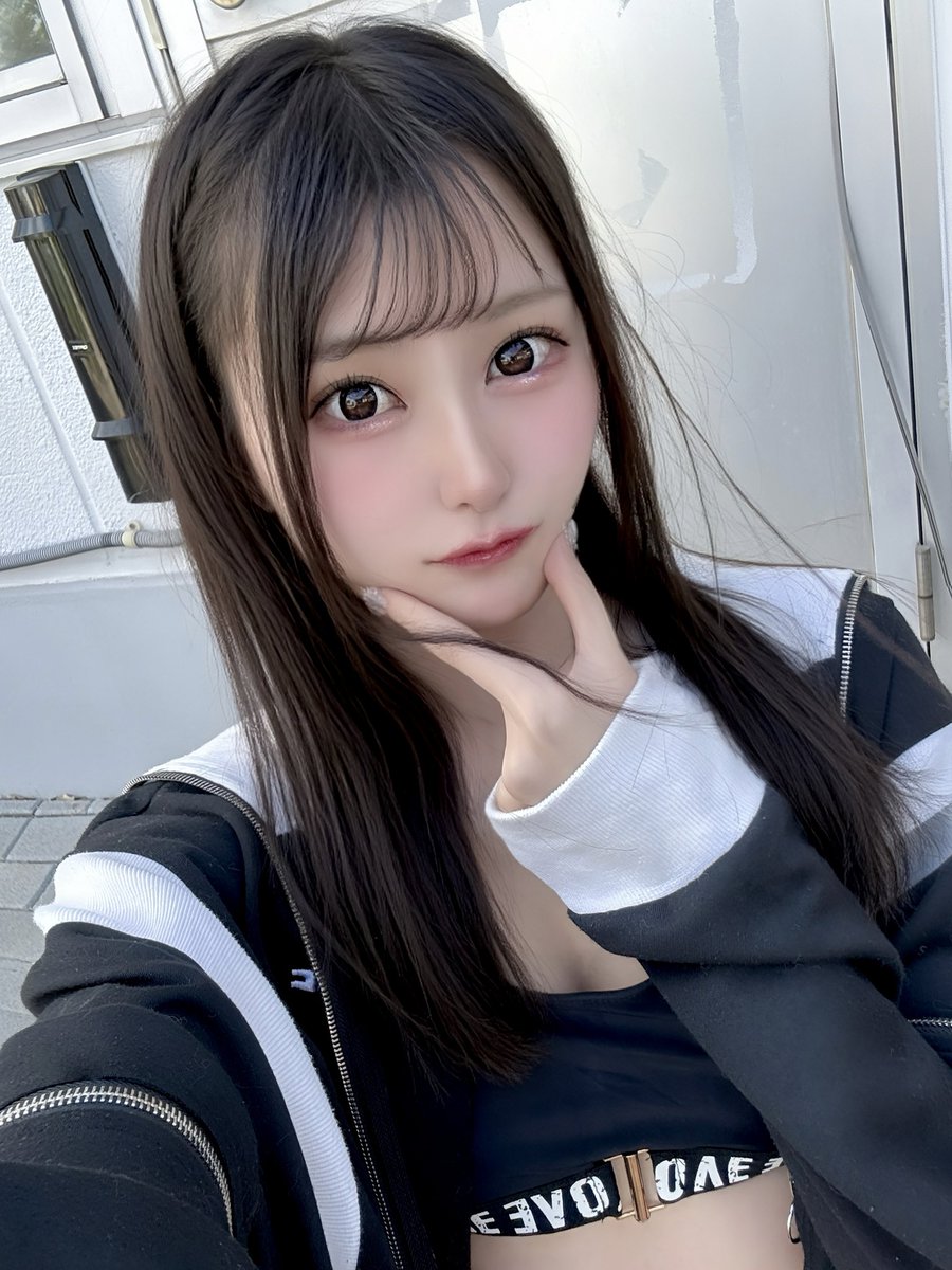 百野綾華 🎀 新世界ギルドール ໒꒱· ゚ tweet media