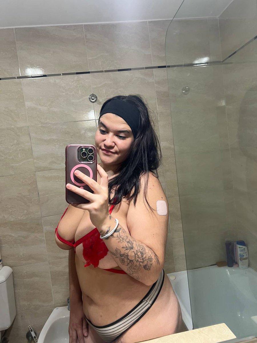 ashley tweet media