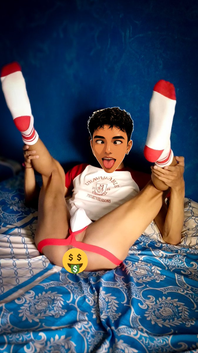 (B)ali-nesia Sock Addict tweet media