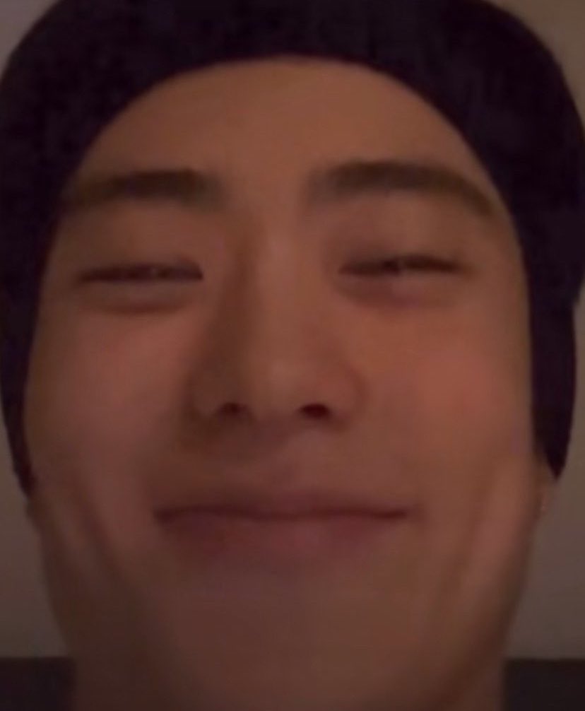 너이 𝓙 tweet media