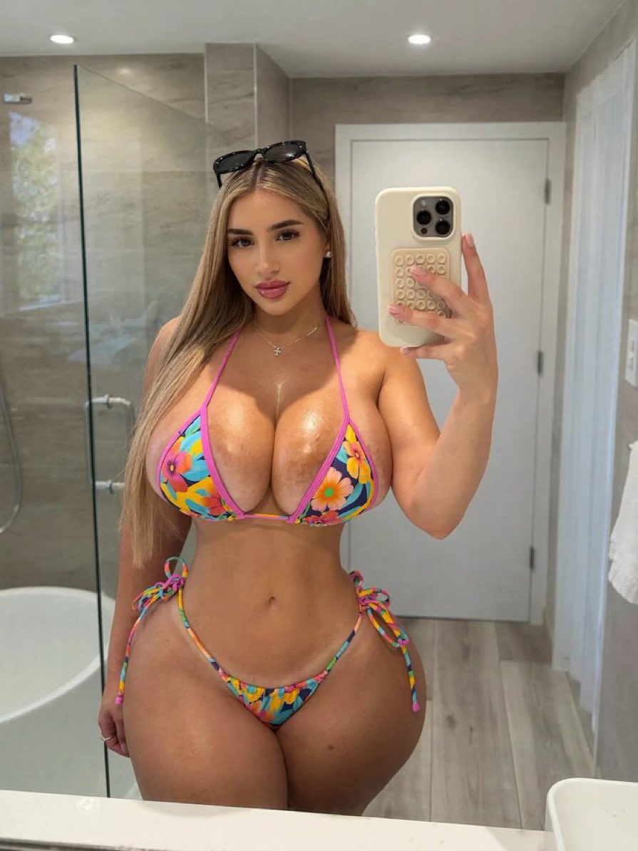 sultry angel tweet media