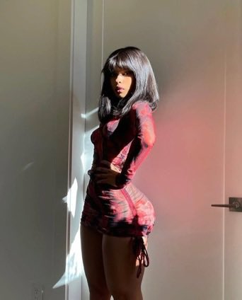 Sketo164's tweet photo. Hey mutuals! 🌟🔥

Serving looks all day — this red dress is doing the most 😮‍💨✨

Pic 1, 2, 3 or 4?

❤️ Soft natural light | 🔥 Hot girl energy | 👑 Main character | 💋 Seductive siren

Slay secret? Spill it 👇🏾

#DailySlay #RedDressEnergy #SlayAllDay #HotGirlVibes https://t.co/8nN9QugE1T
