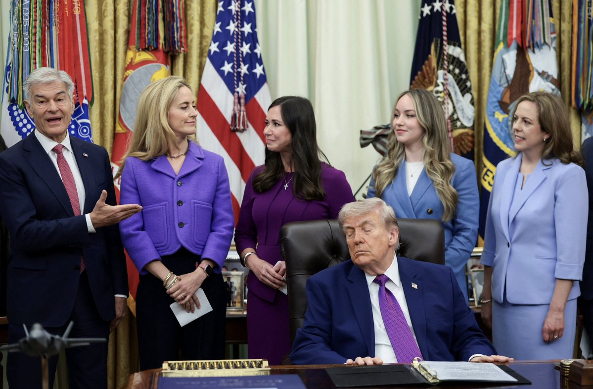MFWitches tweet media