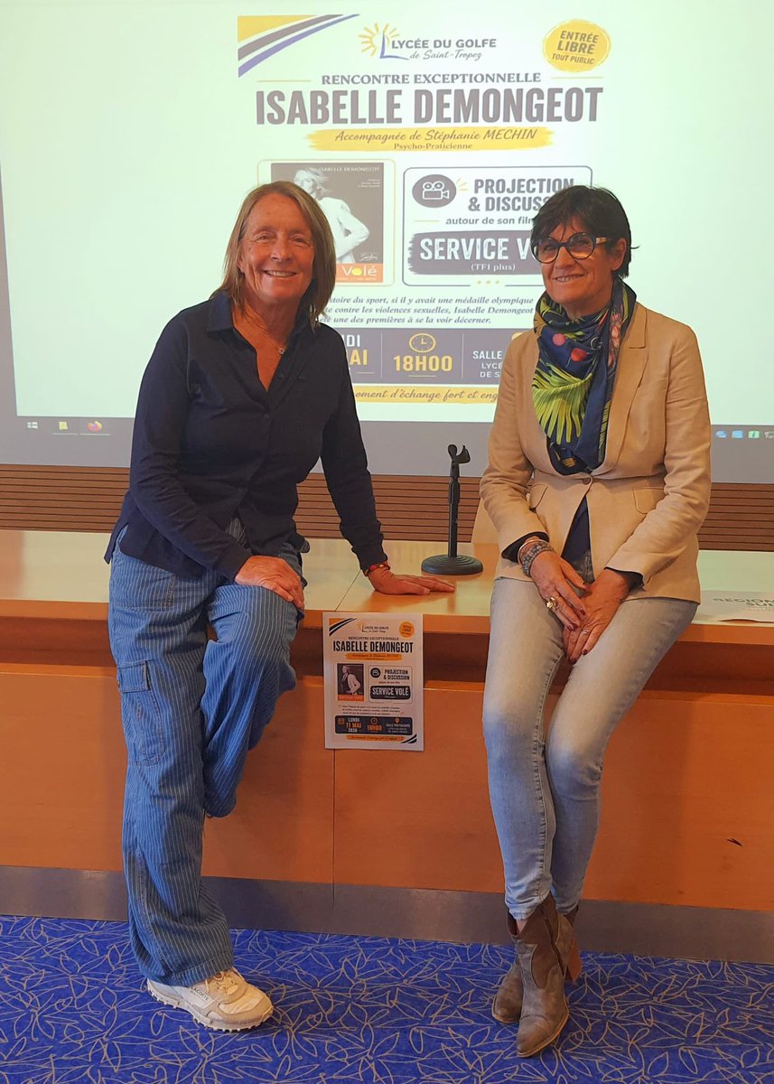 Patrick_Morelle's tweet photo. grand merci à Isabelle DEMONGEOT pour sa présence au lycée du Golfe de Saint-Tropez et le témoignage de son combat ; autour de son livre et du long métrage « Service Volé » https://t.co/D7owoQnzT6