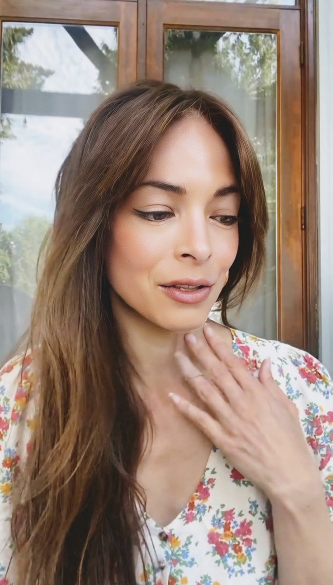 HollywoodFaces's tweet photo. kristin kreuk, a goddess that doesn't age ✨ https://t.co/tydOeHesrA