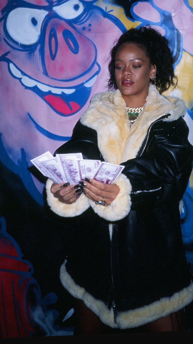 thisisarpit01's tweet photo. Rihanna (4K)
#rihanna https://t.co/sxs9mhlDji