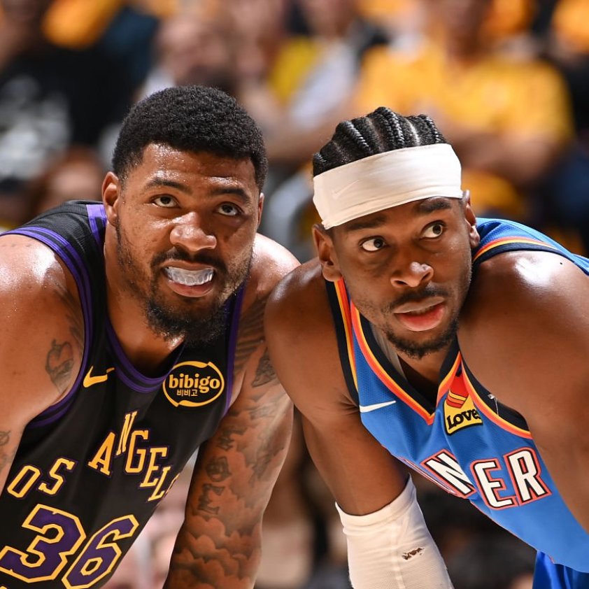 Lakers Lead tweet media