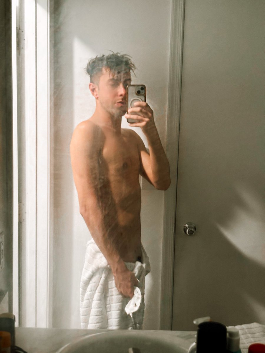 Zach tweet media