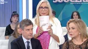 galluzzilucio's tweet photo. #GARLASCO 
IL SIOR #TIZZONI [DETTO ANCHE #TIZZONE DA #GiuseppeSempio] E IL RIGORE ANAL &amp; ITICO DI #StefanoZurlo, ispiratore di libri di grande sulcesso e narrazioni oneste della verità. https://t.co/bZ0A9RLFgw