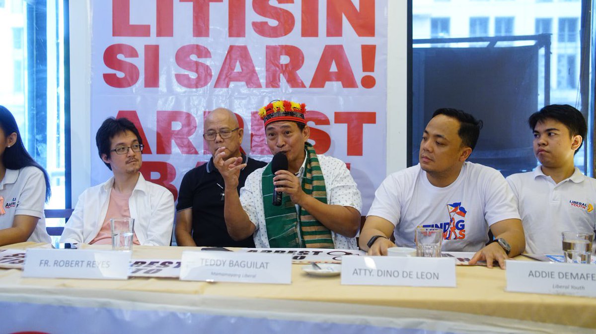 TeddyBaguilatJr's tweet photo. Pananagutan ang sigaw ng bayan. Presscon ng Tindig Pilipinas. Bilang isang mamamayan, ang aking posisiyon ay para maayos ang gobyerno at magsilbi sa Bayan, ipairal ang pananagutan. #litisinsisara #arrestbato #mlpartylist https://t.co/WOkMfgDK1j