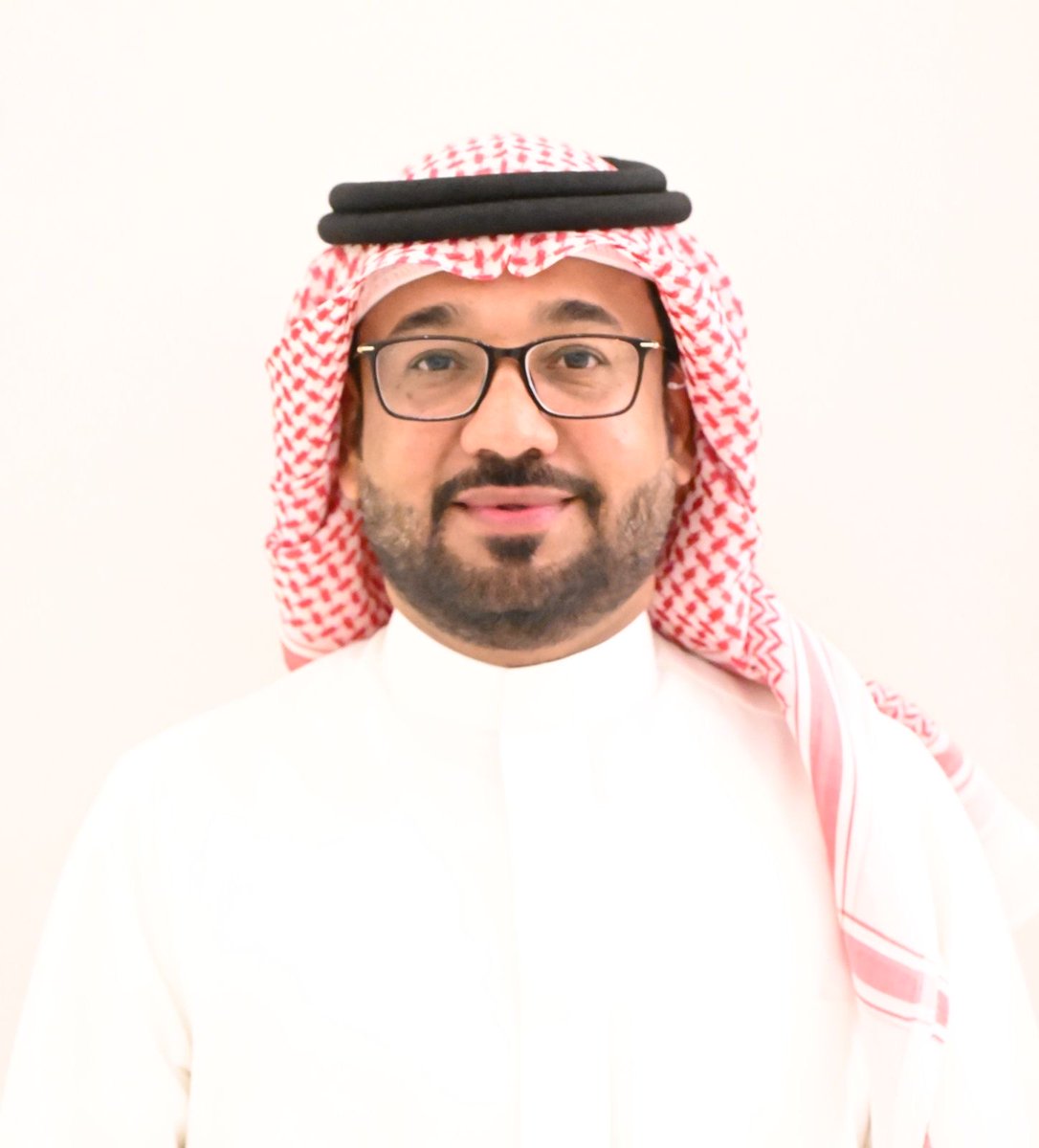 khaleejalderah's tweet photo. غياب وهبي المرزوق.. فراغ في قلب الخليج قبل مدرجاته

محمد الجوكم @maljokem

https://t.co/n5OPaXTRe3 https://t.co/NnljnTt3zr
