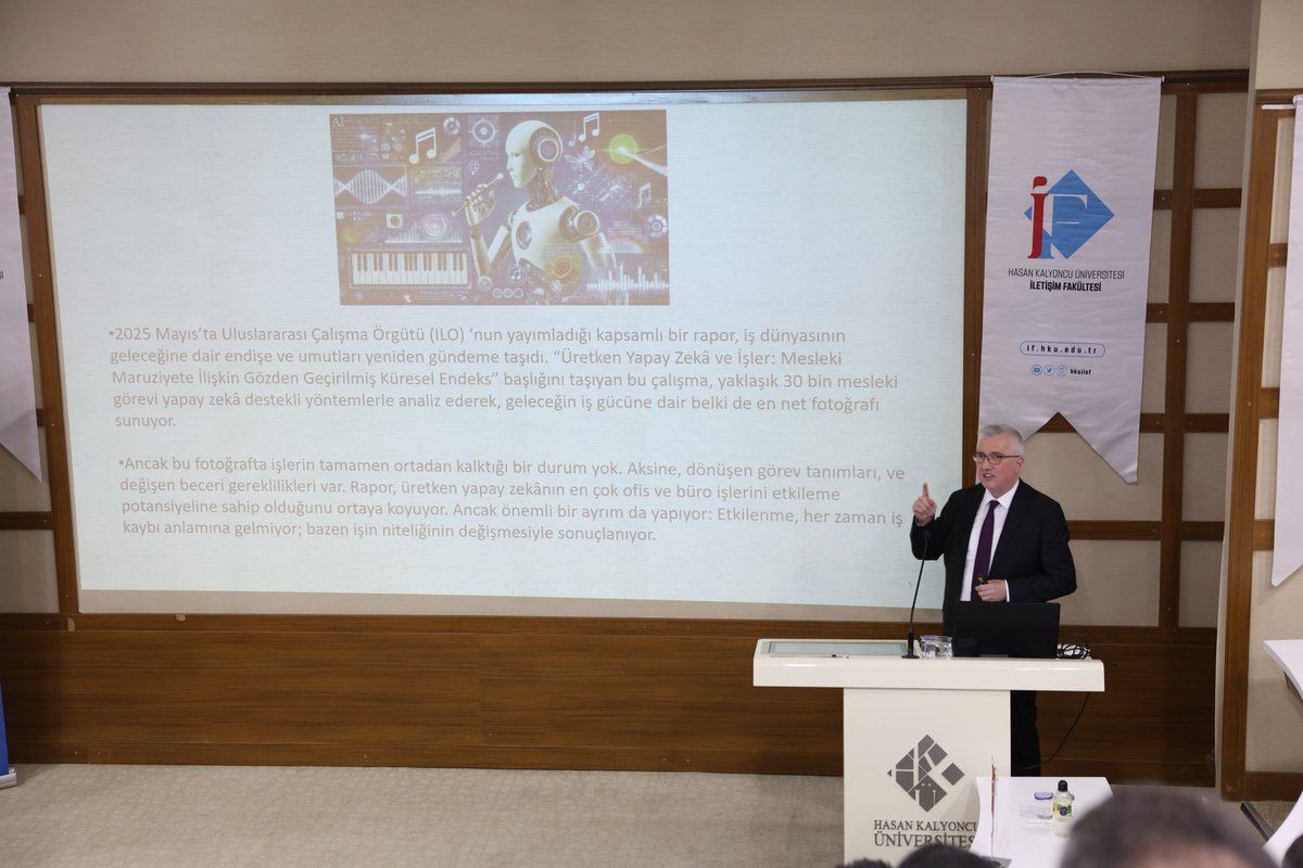 hkunv's tweet photo. 📌Hasan Kalyoncu Üniversitesi’nde Kalite ve Akreditasyon Süreçleri Ele Alındı

Hasan Kalyoncu Üniversitesi’nin (HKÜ) ev sahipliğinde düzenlenen Uluslararası 34. İletişim Fakülteleri Dekanlar Konseyi (İLDEK) Toplantısı kapsamında, Yükseköğretim Kalite Kurulu (YÖKAK) Başkanı Prof. Dr. Ümit Kocabıçak’ın katılımıyla “İletişim Fakültelerinde Kalite ve Akreditasyon Süreçleri” başlıklı program gerçekleştirildi.

Haberin detayları için: ⏬👇⏬

https://t.co/i8CpabQnHJ

@erolozvar 
@ukocabicak 
@YuksekogretimK 
@ykalitekurulu 
@bilimiletisimio 

#hkunv #HasanKalyoncuÜniversitesi #HKÜ #İLDEK #İletişimFakültesi #YÖKAK #Kalite #Akreditasyon #Yükseköğretim #İletişimEğitimi #KaliteGüvencesi #Gaziantep