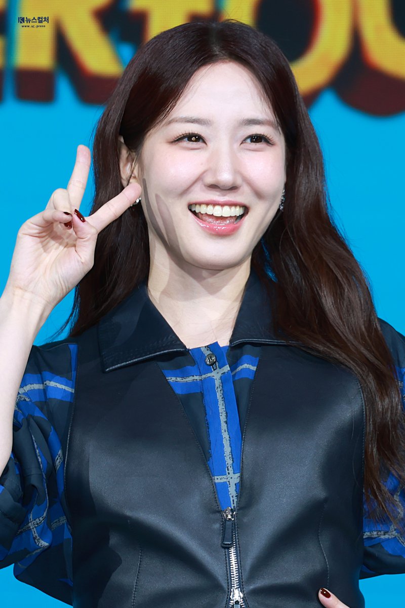 뉴스컬처(연예) tweet media