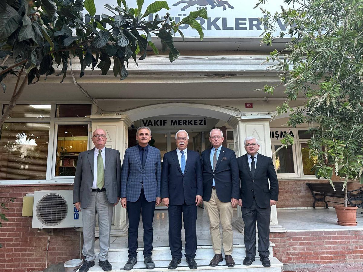 rumelivakfi's tweet photo. Kuzey Makedonya’nın başkenti Üsküp merkezli Ensar Derneği’nin kıymetli heyetini, Rumeli Türkleri Vakfı Kültür Merkezimizde ağırlamaktan büyük onur ve memnuniyet duyduk. https://t.co/WSQ2HSm06E