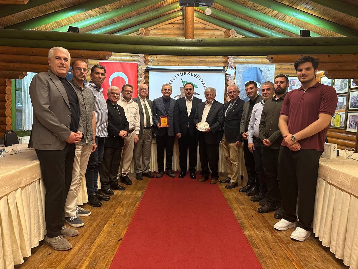 rumelivakfi's tweet photo. Kuzey Makedonya’nın başkenti Üsküp merkezli Ensar Derneği’nin kıymetli heyetini, Rumeli Türkleri Vakfı Kültür Merkezimizde ağırlamaktan büyük onur ve memnuniyet duyduk. https://t.co/WSQ2HSm06E