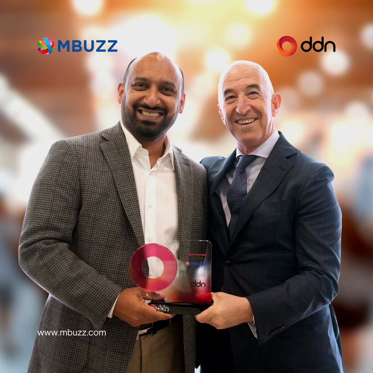 MBUZZ tweet media