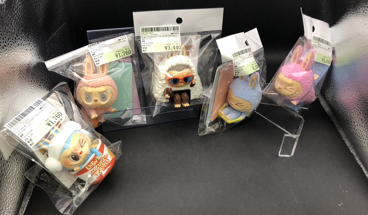 surugaya_AT's tweet photo. 【商品情報✨】

大人気POPMART各種
“プライスダウン”  にて販売中です❣️

お求めやすくなっておりますのでこの機会にぜひご検討くださいませ☺️

#ポップマート
#POPMART
#駿河屋イオンタウン郡山
#トレフィ　#トレーディングフィギュア https://t.co/UEXErfISVM