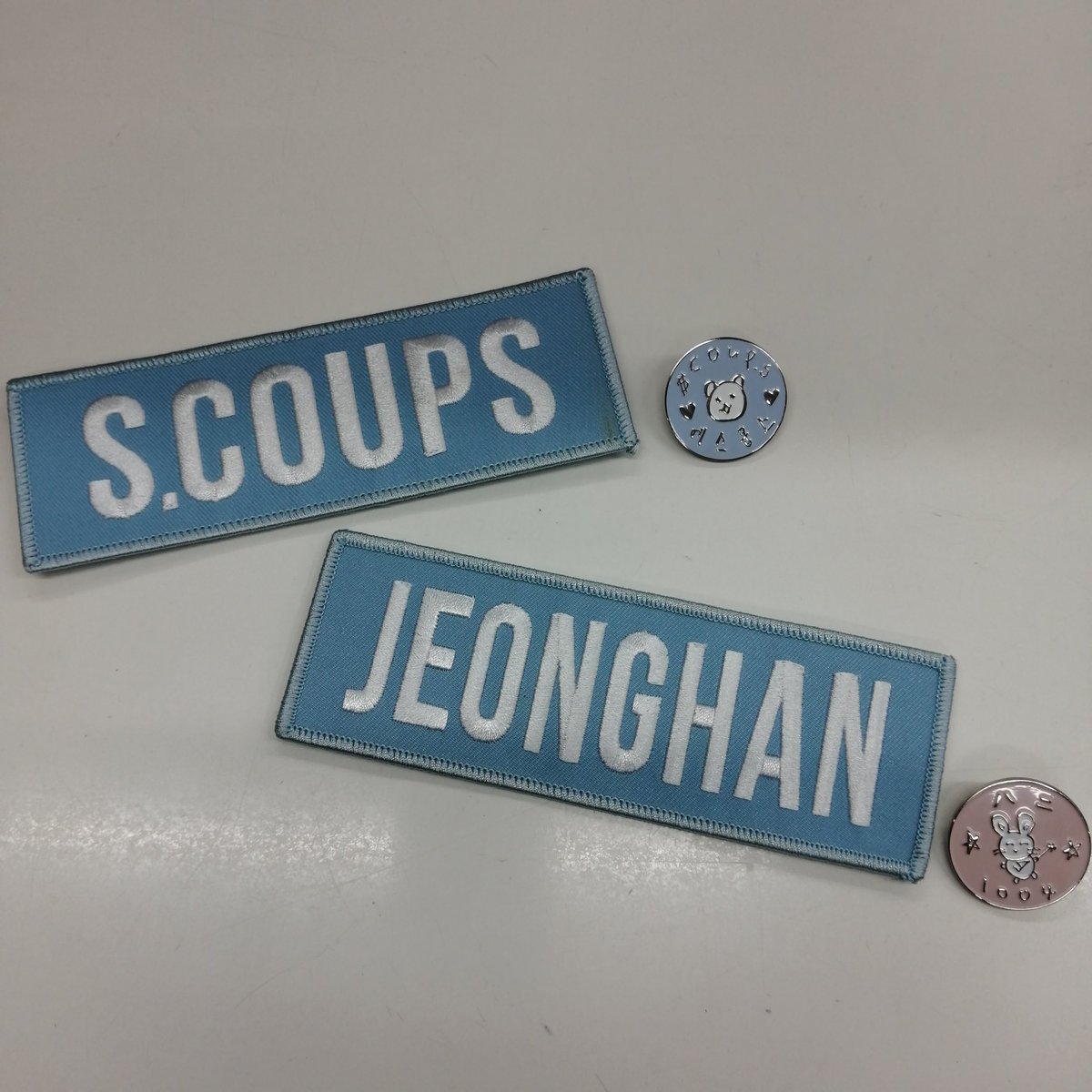 💎 #SEVENTEEN 💎 ジョンハン、エスクプス ネームワッペンとピンズが
